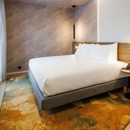 Novotel Hotel